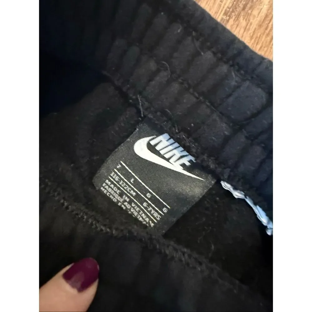 Nike boys sweatshirt pant and short bundle size 7 - Picture 8 of 11